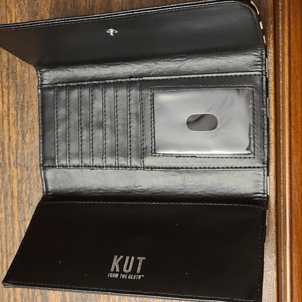 Striped Billfold Wallet - Picture 2 of 2